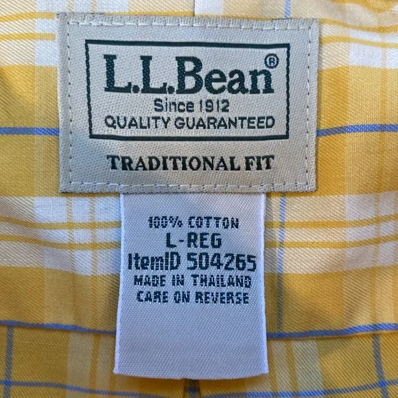 L.L.Bean Men’s Traditional Fit Short Sleeve Shirt - Picture 3 of 5